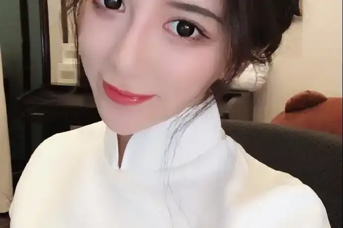 夏日直播精彩活动现场展示图